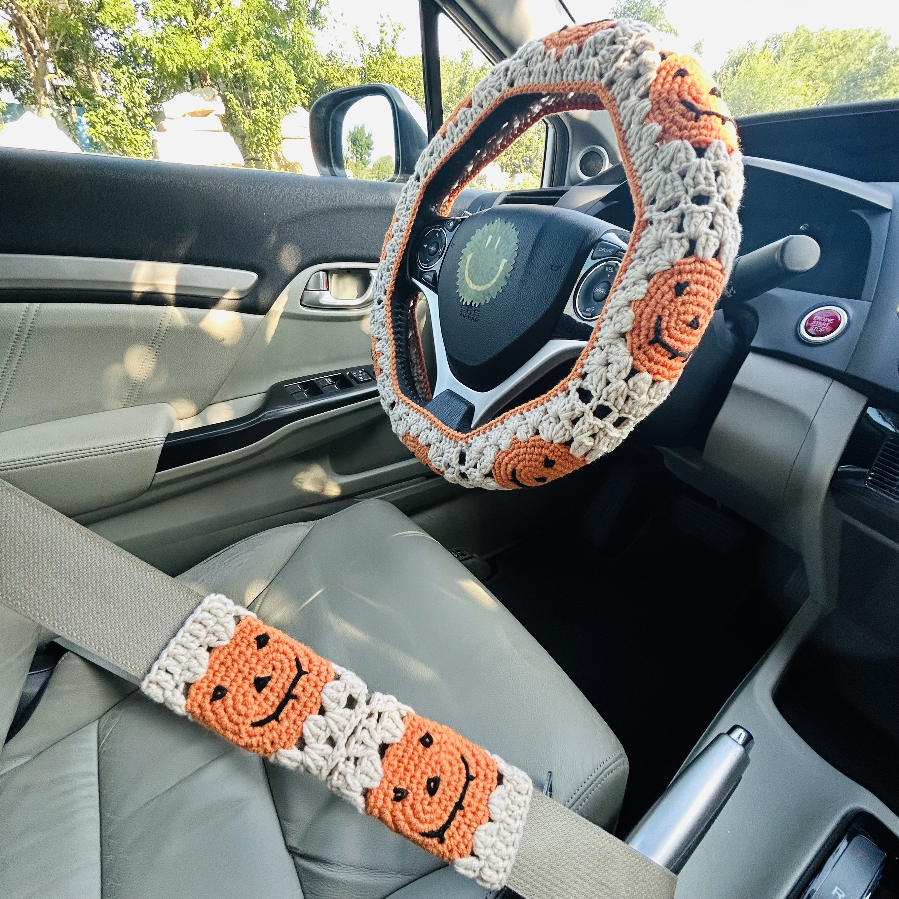 Steering Wheel Cover for women, Crochet cute Halloween Pumpkin flower seat belt Cover, Car Accessories decorations