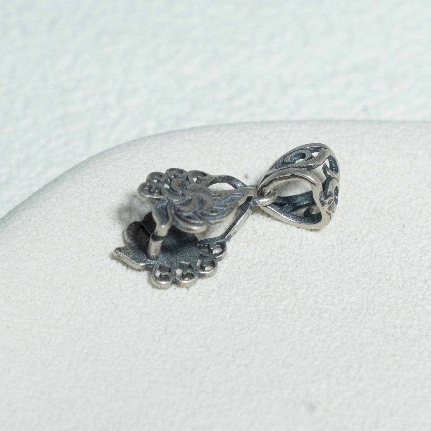 Sterling Silver Flower Pinch Bail, Jewelry Making, Necklace