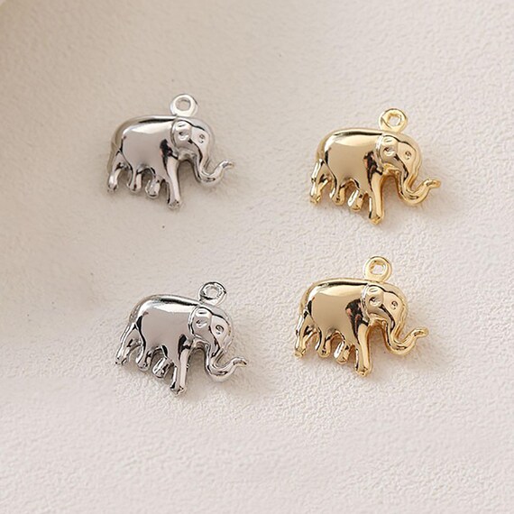 DALANE Acciaio Inossidabile Elefanti Africani Collana Placcata Oro 18K Pendnat Gioielli di Animali Della Giungla Regali per Donne Ragazze Charms Bomboniere di Partito (Argento Placcato B