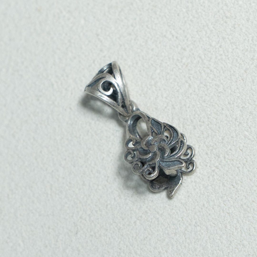 Sterling Silver Flower Pinch Bail, Jewelry Making, Necklace