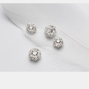 8 Stück 925er Sterlingsilber Kleine Blumen- Und Blätter-Perlen Für