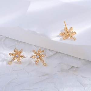 18K Gold Plated CZ Snowflake Earring Stud With Loop, CZ Pave Zircon Flower Earring Posts,Snowflake Ear Studs , Christmas Earring Settings