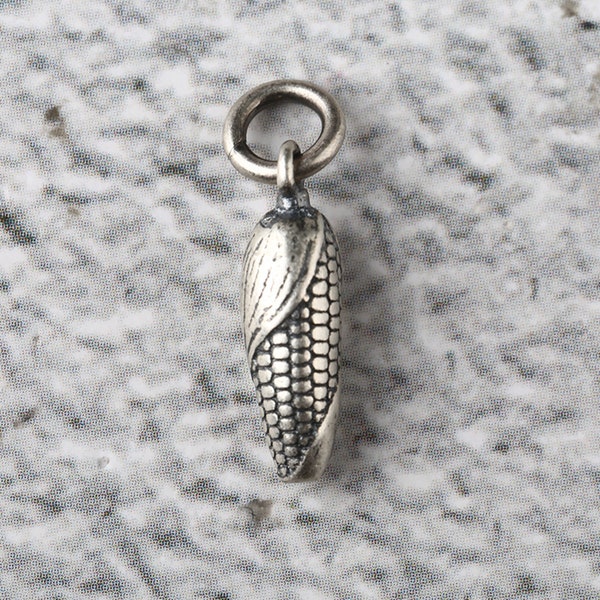 Sterling Silver Corn Charm Pendant, Vegetable Bracelet, Autumn Necklace, Cornfield Earring, Small Charm, Harvest Jewelry, Agricultural Charm