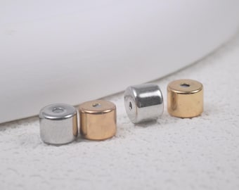 Cierres de pendientes chapados en oro de 14 quilates, cilindro y cierre de seguridad tipo copa.