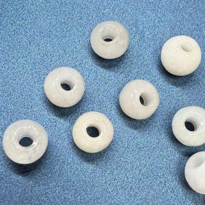Echte runde Jadeperlen, grüne Jadekugel, glatter Spacer, Edelsteinperle, Armband-Spacer, Heilsteinperle, Großlochperle 7,5 mm