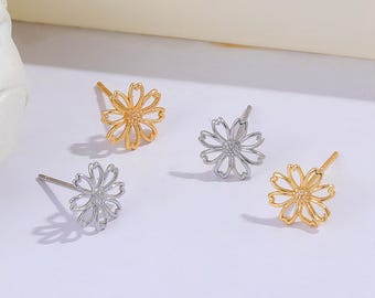 18K Gold Plated Hollow Daisy Stud Earrings, Delicate Tiny Flower Studs, Blossom Botanical Piercing Studs 14x9.5mm