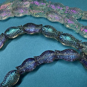 Iridescent Glass Fish Beads, Animal Charms, Jewelry Making Supplies image 10