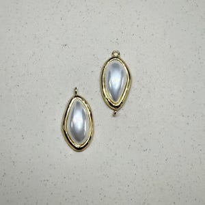14K Gold Plated Oval Charm, Gold Tone Oval Pearl Charms w/Double Loops For Jewelry Making Supplies,Irregular Water Drop Charm,Earring Charm