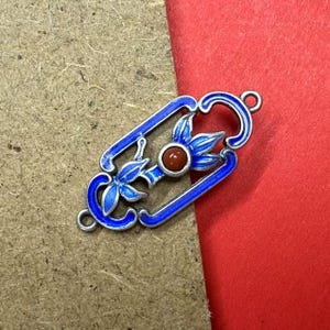 Sterling Silver Enamel Connector Charm with Agate, Leaf Design