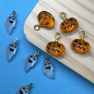 Resin Pumpkin Charm Pendant, Halloween Bracelet, Witch Necklace, Skeleton Earring, Graveyard Jewelry, Ghost Charm, Trick or treat Charm