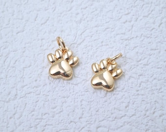 14K Gold Plated Brass Cat Paw Charm Pendant, Pet Jewelry