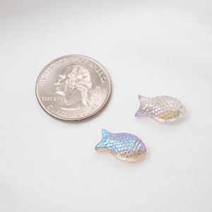 Iridescent Glass Fish Beads, Animal Charms, Jewelry Making Supplies image 12