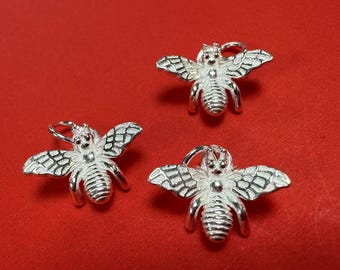 VGOL Lot De 18 Breloques Abeilles Et 18 Breloques En Nid D'abeille