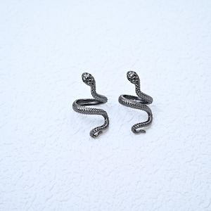 14K Gold Plated Snake Beads, Spiral Bead, Serpent Bead, Cobra Bead, Python Bead, Bracelet Spacer, Animal Bead, Reptile Bead, Statement Bead