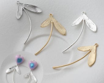 Colgante con dije de hoja de latón chapado en oro de 14 quilates, joyería botánica