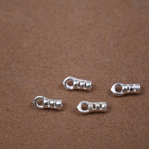 Crimp-Endkappen aus Sterlingsilber, 925er Sterlingsilber-Lederkordelenden, Armband- und Halskettenverbinder, passend für Kordelstärken von 1 mm, 1,2 mm, 1,6 mm und 2,2 mm