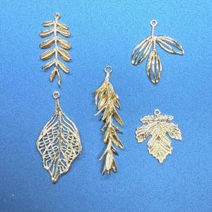 14K Gold Plated Leaf Charms, Gold Tone Maple Leaves Willow Branches Charms, Plant Charm, Nature Charm, Leaf Charm, Earring / Necklace Charm