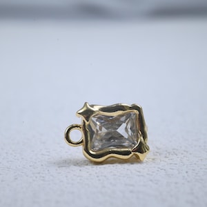 14K Vergoldeter Ohrstecker, geometrischer Zirkon (9.4 * 13.5 mm)