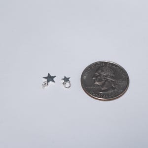 20 dijes de estrella de plata de ley, lámina de estrella brillante de 5 x 4 mm, joyería al por mayor imagen 2