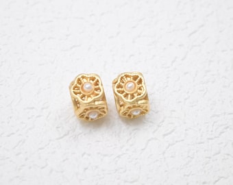 14K Gold Plated Flower Beads with Pearl, Matt Hollow Spacer Beads for Jewelry Making