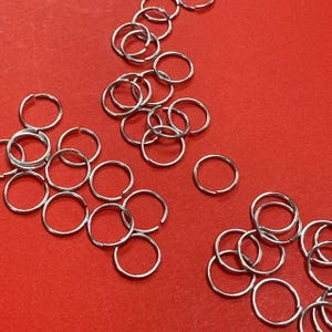 100 pezzi di anelli aperti in argento Sterling, anelli chiusi in argento Sterling 925 da 2,5 mm, 3 mm, 3,5 mm, 4 mm, 5 mm, 6 mm, 7 mm, 8 mm, 9 mm, 10 mm, filo di dimensioni standard opzionale