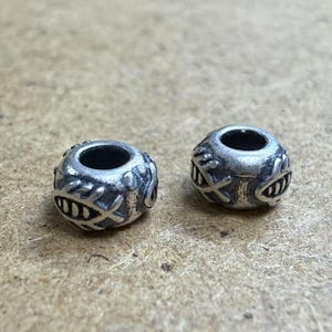 Sterling Silver Fish Beads, Flat Round Bead, Sea life Bead, Ocean Bead, Marine Bead, Bracelet Spacer, Animal Bead, Vintage Bead 5mm 7mm
