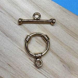 14K Gold Plated Plain Round Toggle Clasps, Gold Tone Twist Toggle Clasp, Bracelet Clasp, Necklace Clasp, Round Circle Clasp,  Spiral Clasp