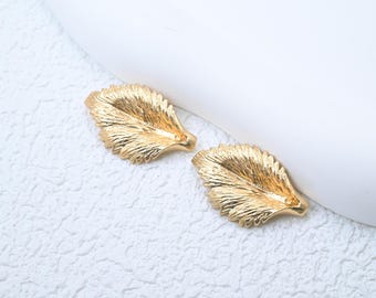 Colgante de hoja de latón chapado en oro de 14 quilates, joyería botánica