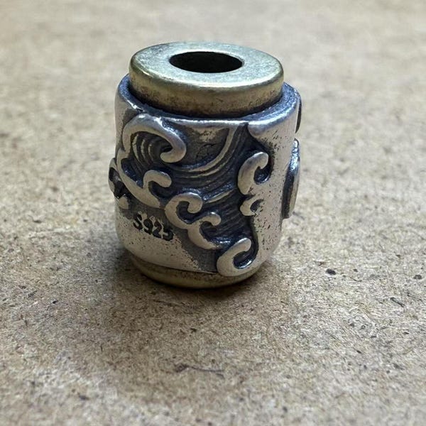 Koralik w kształcie falistej rurki ze srebra próby 925, przekładka do naszyjnika (11 x 10 mm)
