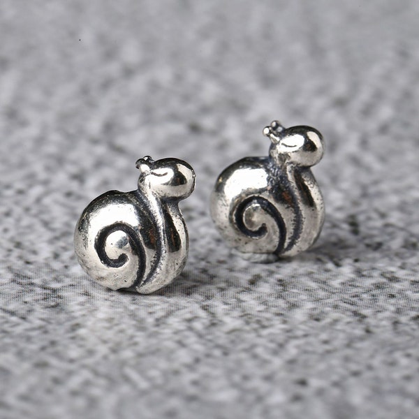 Sterling Silver Snails Beads, Animal Bead, Garden Snails Bead, Slug Bead, Slow Bead, Bracelet Spacer, Nature Bead, Spring Bead, Rainy Bead