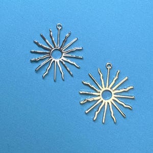 Gold Plated Sun Charm, Gold Tone Sunshine Charm for Jewelry Making Supplies, Sun Charm, Necklace Charms, Earring Charm, Dangle Earring Charm