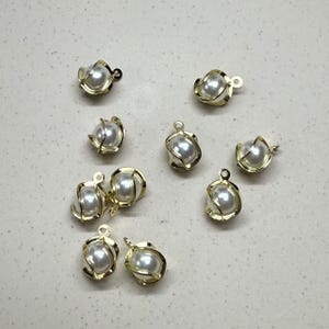 Gold Plated Round Charm Charm w/ Opal Stone Pearl Inlaid, Gold Tone Round Ball Connector Charm for Jewelry Making Supplies, Earring Charm
