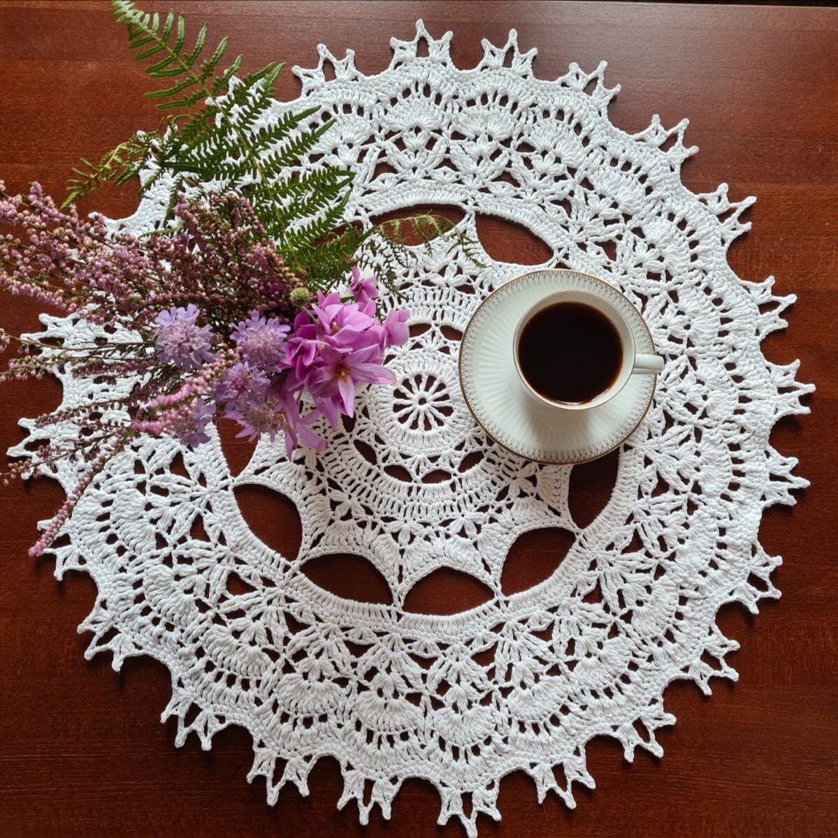 Doily Blanc Rond 45cm, Crochet Classique en Coton Doily, Dentelle Vintage Doily Handmade Sousplat, P