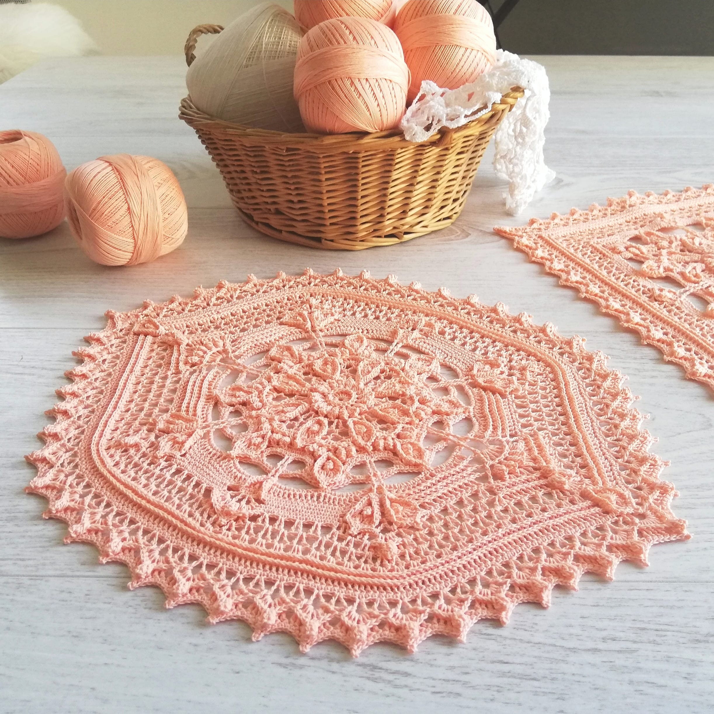 Crochet Napperon Ovale, Beau Texturé Fait Main avec Des Éléments 3D, Décor de Table Style Rococo, De
