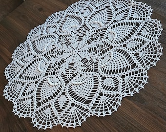 Großes Schneewittchen Häkeldeckchen 60 cm Durchmesser.