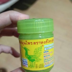 Hong Thai Compound Herb Inhaler. Verlichting bij duizeligheid: Hong Thai Compound Herb Inhaler.