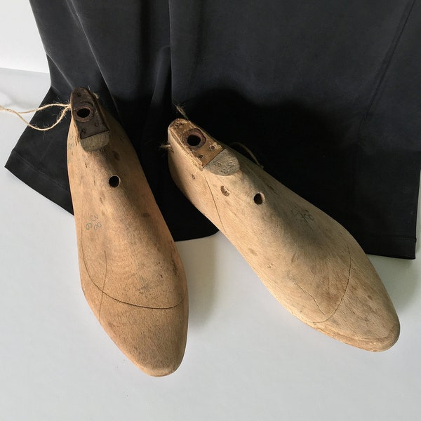 Pair of shoe maker's wooden molds | Wooden shoe form | Vintage rustic shoe last | wall decor