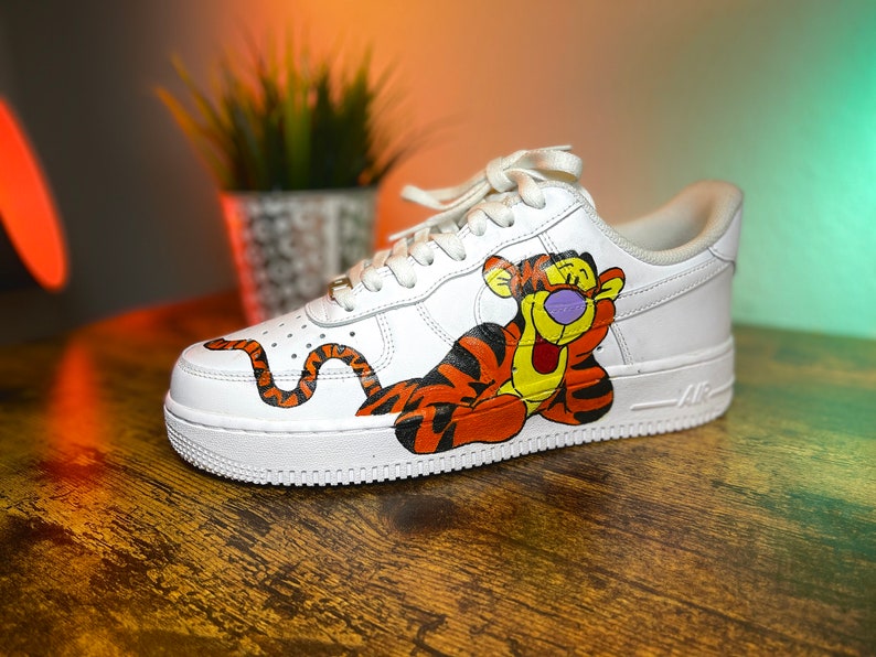 Nike Air Force 1 Winnie-the-pooh | Etsy