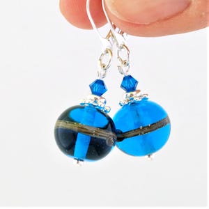 Ohrschmuck aus türkisblauem Murano Glas, Sterlingsilber, Glasschliffperlen, schließbare Ohrhaken, handgewickelte Perlen, für Frauen 4 cm