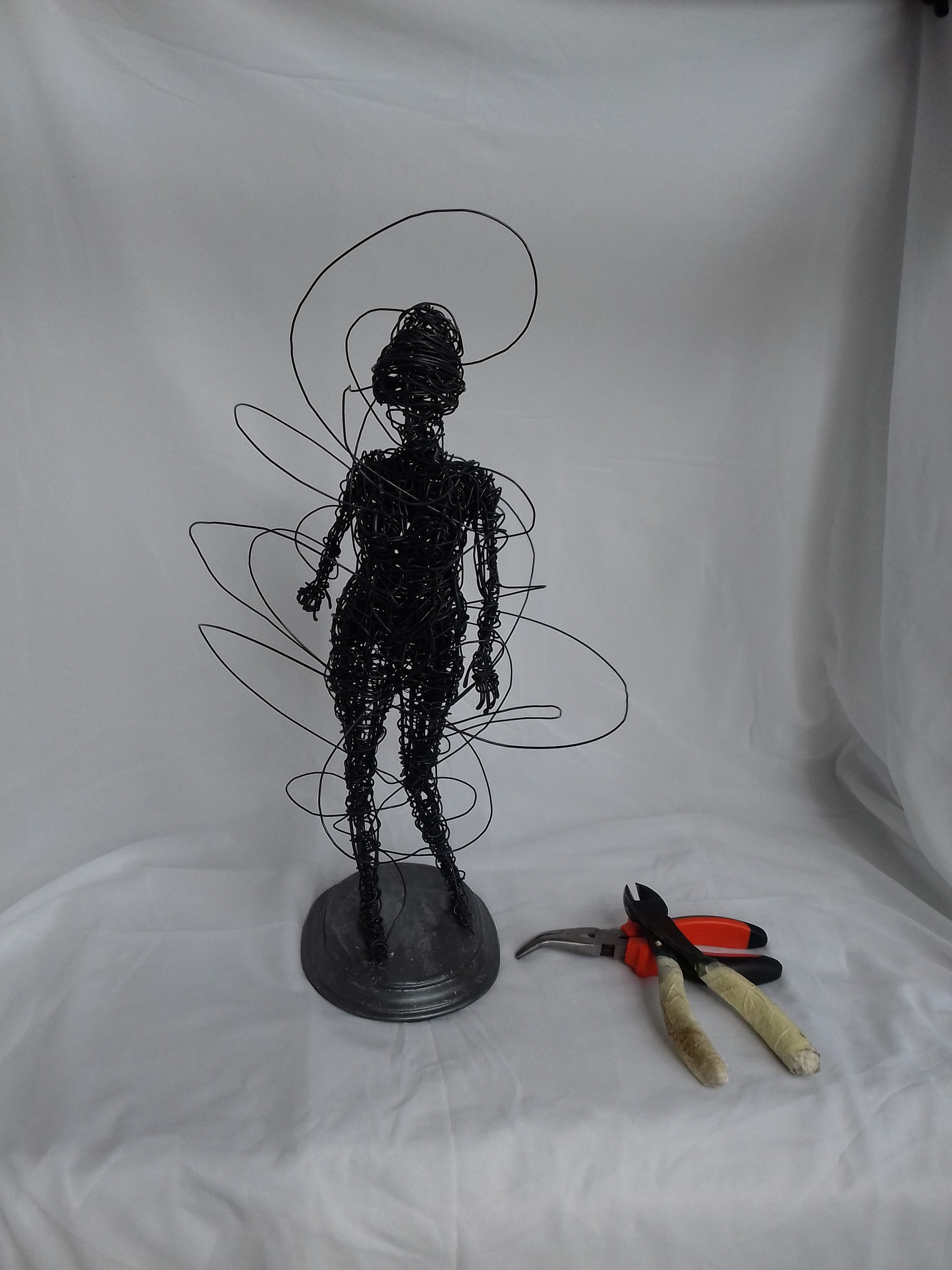 Wire Sculpture WireArt Woman Thoughtful | Etsy