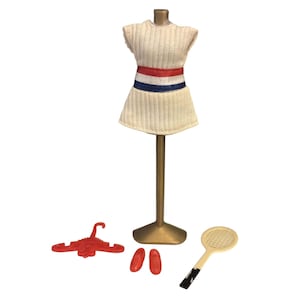 Vintage Topper Dawn Doll  Tennis Outfit What A Racket #8116 Stand Racket Hanger Shoes