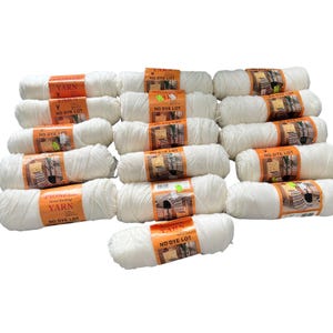 Vintage Pioneer Hand Knitting Yarn No Dye Lot 100% Acrylic 4 Ply White Lot Of 16 Skeins NOS