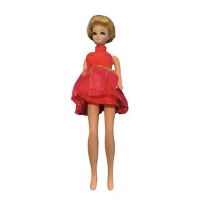 Vintage 70s Topper Dawn Doll w/Red Gold Dress