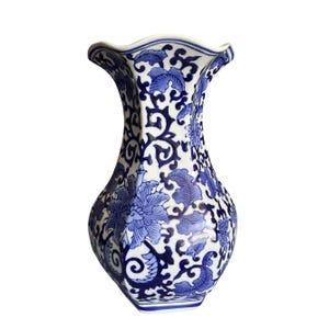 Vintage Seymour Mann Blue White Scroll Leaf Butterfly Pattern Porcelain Vase 12"