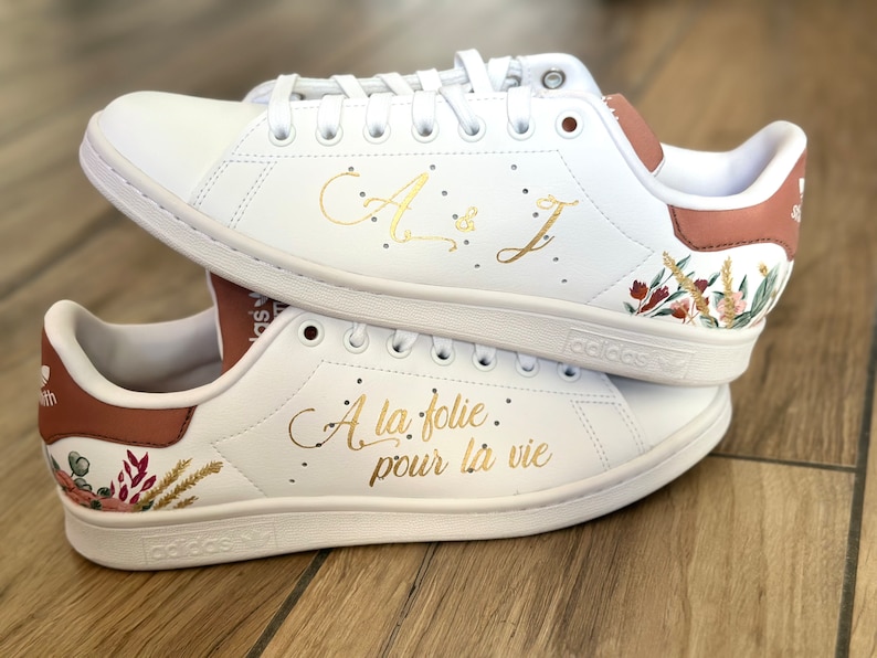 CUSTOM SIMPLE personalization of shoes, hand painted according to your wishes, Angelus painting image 3