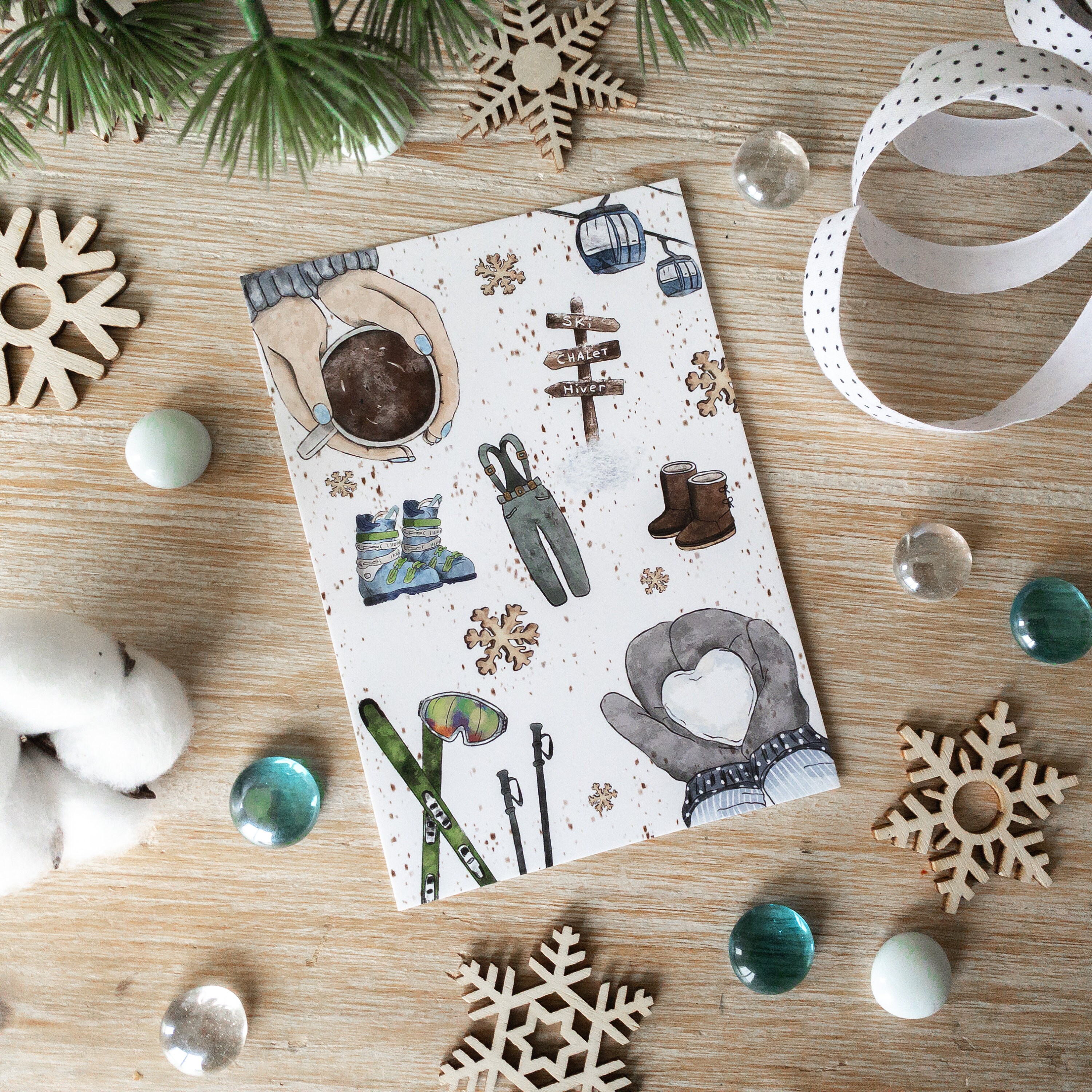 Carte Postale Illustrée Départ Pour Le Ski | Neige, Carte de Voeux, Noël, Chocolat Chaud, Moufles, M