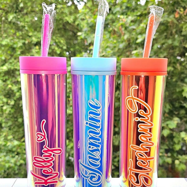 Personalised Holographic Tumbler with Straw: 480ml Reusable Cup