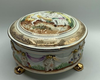 Vintage ELPA ALCOBACA Cherub Footed Lidded Trinket/Decorative Box.  Crafted In Portugal.  Large 6 1/2 Inch Diameter.  Very Nice Condition!