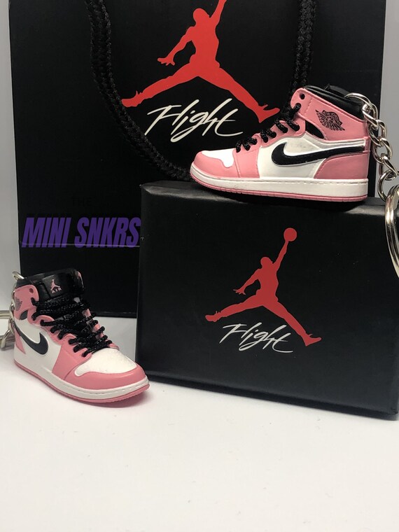 Mini Jordan 1 llavero llavero Nike Air Rust Rosa 3D Mini Shoe | Etsy España
