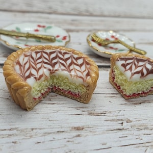 Iced Cherry Bakewell/ Cherry & Almond Tart - Dolls House Miniature Food - Cake/ Bakery Item for Doll House 1:12 Scale - Made in the UK